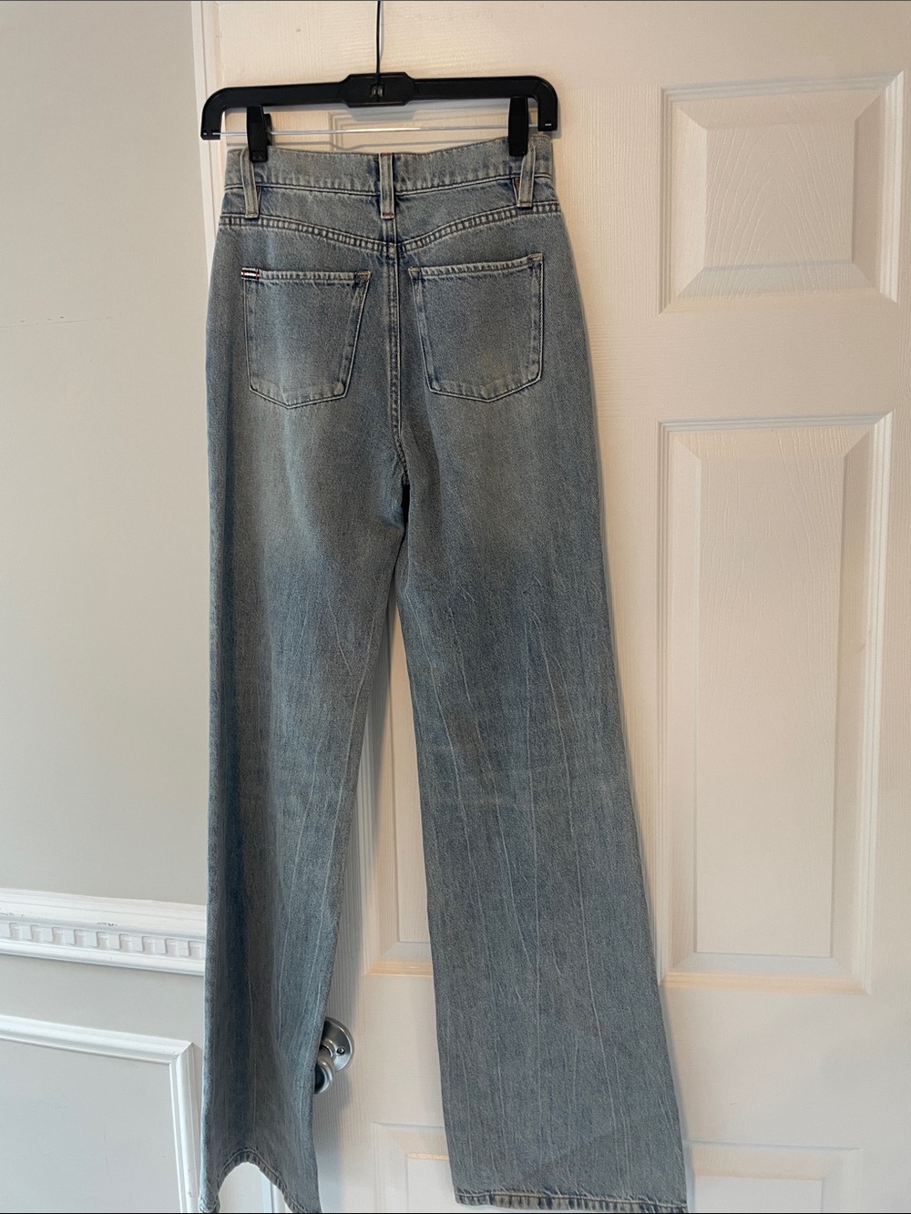 Alice + Olivia Vintage Blue High-Rise Wide Leg Jeans - Picture 6 of 6